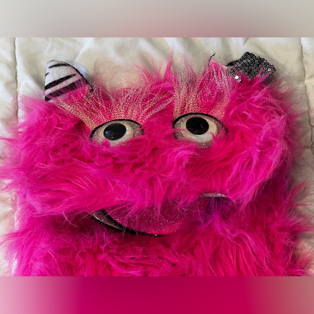 Justice furry monster crossbody kids tote bag, pink - Picture 2 of 7